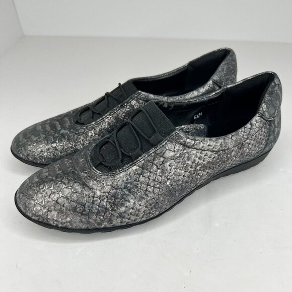 Sesto Meucci Womens Black Hovercraft Zip Snake Print Size 6.5 M Slip On Shoes - Picture 1 of 9